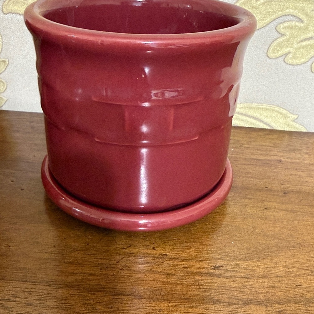 Longaberger pottery paprika red crock with lid.